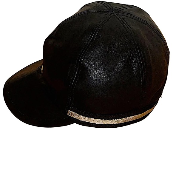 Authentic Gucci Rare Tom Ford Black Lambskin Logo Plate Web Striped Cap - Picture 4 of 11